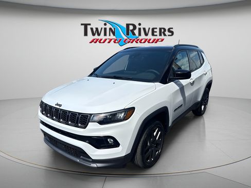 New 2026 Jeep Compass Limited w/ Sun, Sound & Navigation Group AWD/4WD image 1