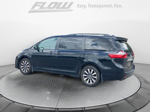 Used 2020 Toyota Sienna Limited Premium AWD/4WD image 6