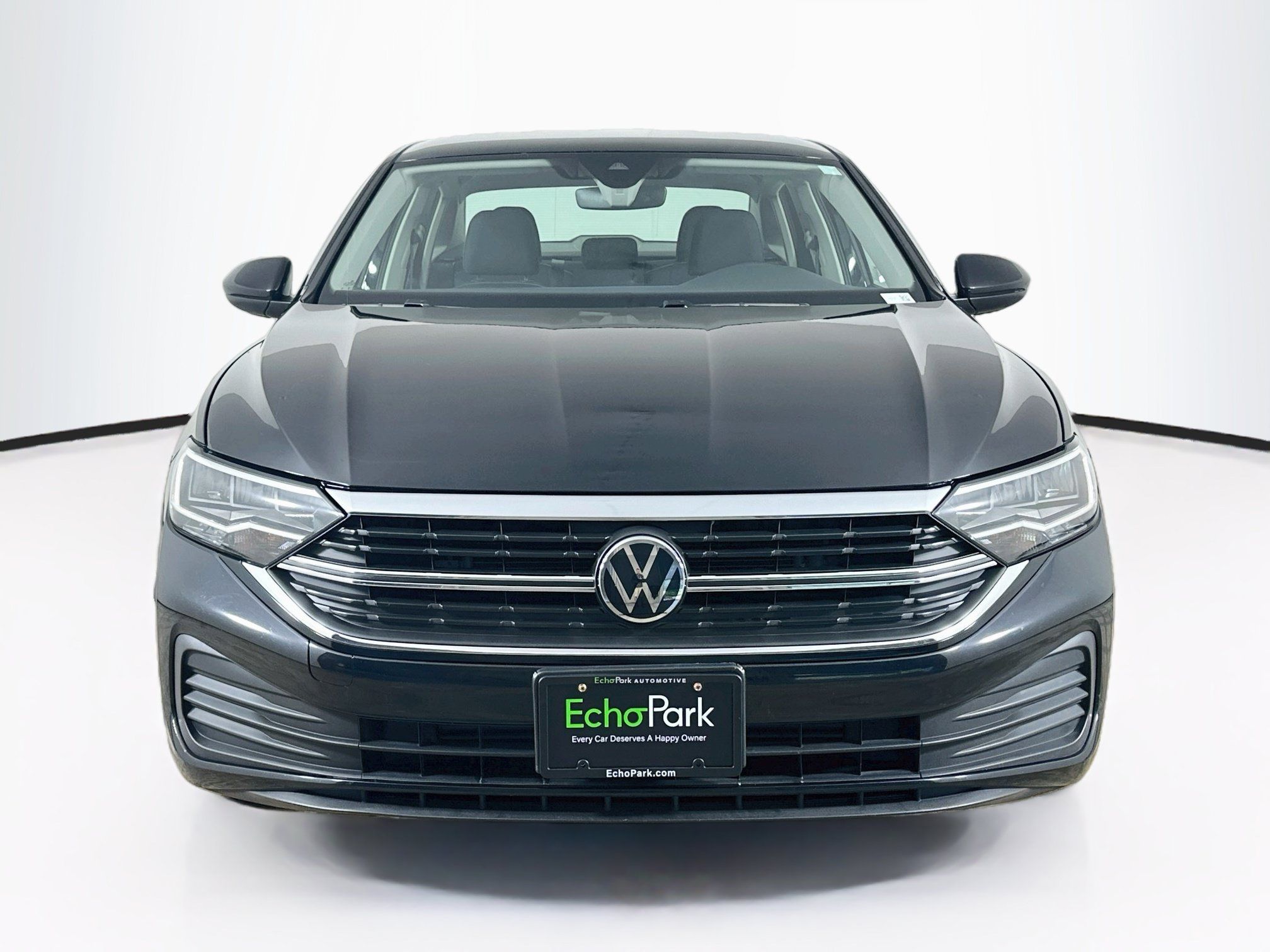 Used 2024 Volkswagen Jetta S FWD image 2