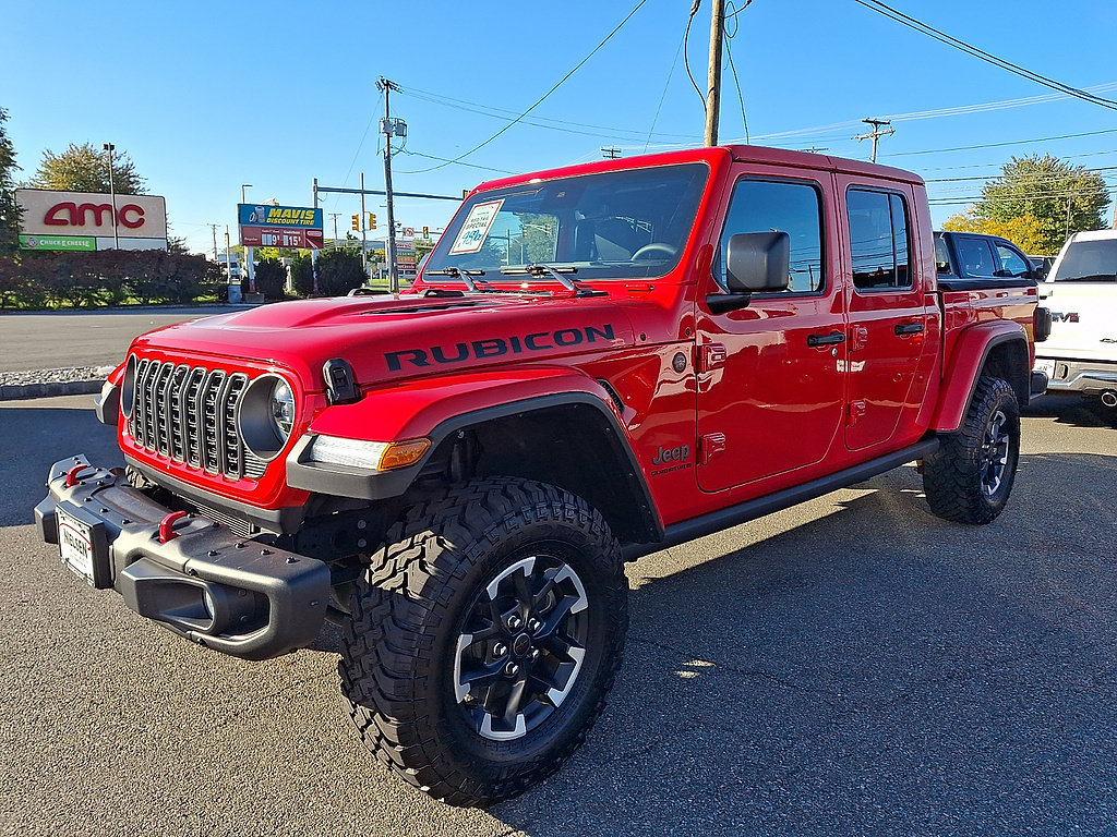 Used 2025 Jeep Gladiator Rubicon AWD/4WD image 3