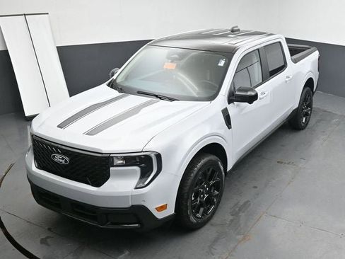 New 2026 Ford Maverick Lariat w/ Black Appearance Package AWD/4WD image 23