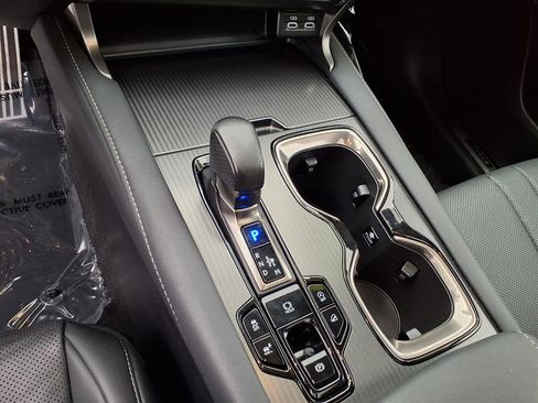 Used 2024 Lexus RX 350 F Sport w/ Technology Package image 9