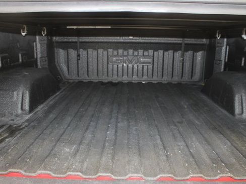 Used 2021 GMC Sierra 1500 Elevation w/ Preferred Package image 18