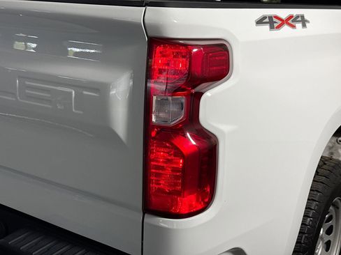 Used 2023 Chevrolet Silverado 1500 W/T w/ WT Value Package AWD/4WD image 32