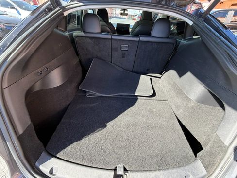 Used 2020 Tesla Model Y Performance image 16