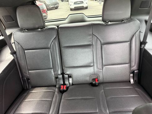 Used 2023 Chevrolet Tahoe LT RWD image 18