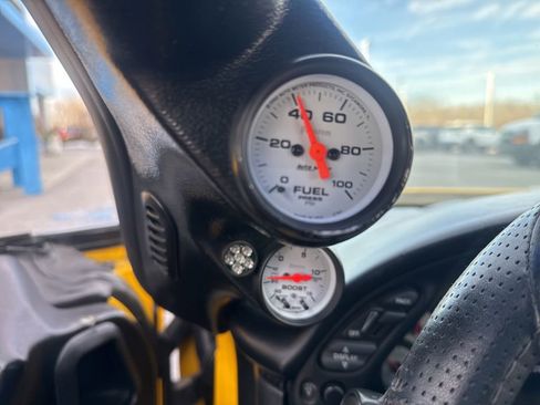 Used 2002 Chevrolet Corvette Convertible w/ Preferred Equipment Group2 image 37