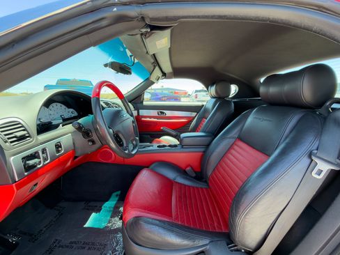 Used 2002 Ford Thunderbird RWD image 11