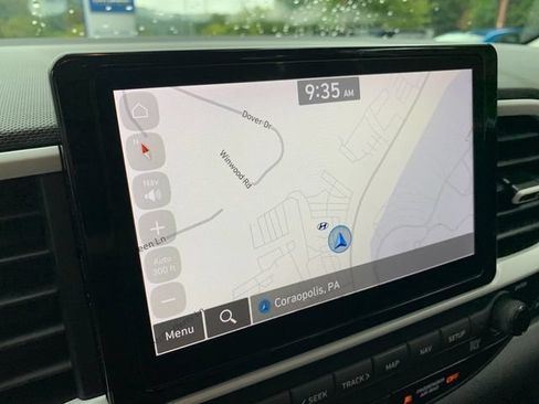 Certified 2023 Hyundai Venue Limited FWD image 25