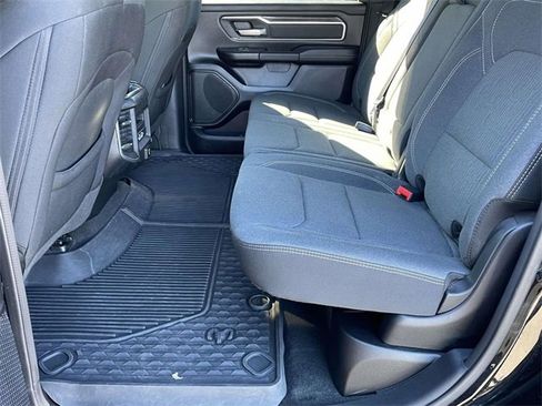 Used 2022 RAM 1500 Big Horn image 5