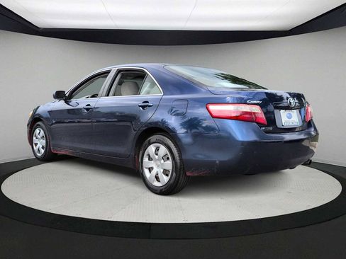 Used 2009 Toyota Camry FWD image 6