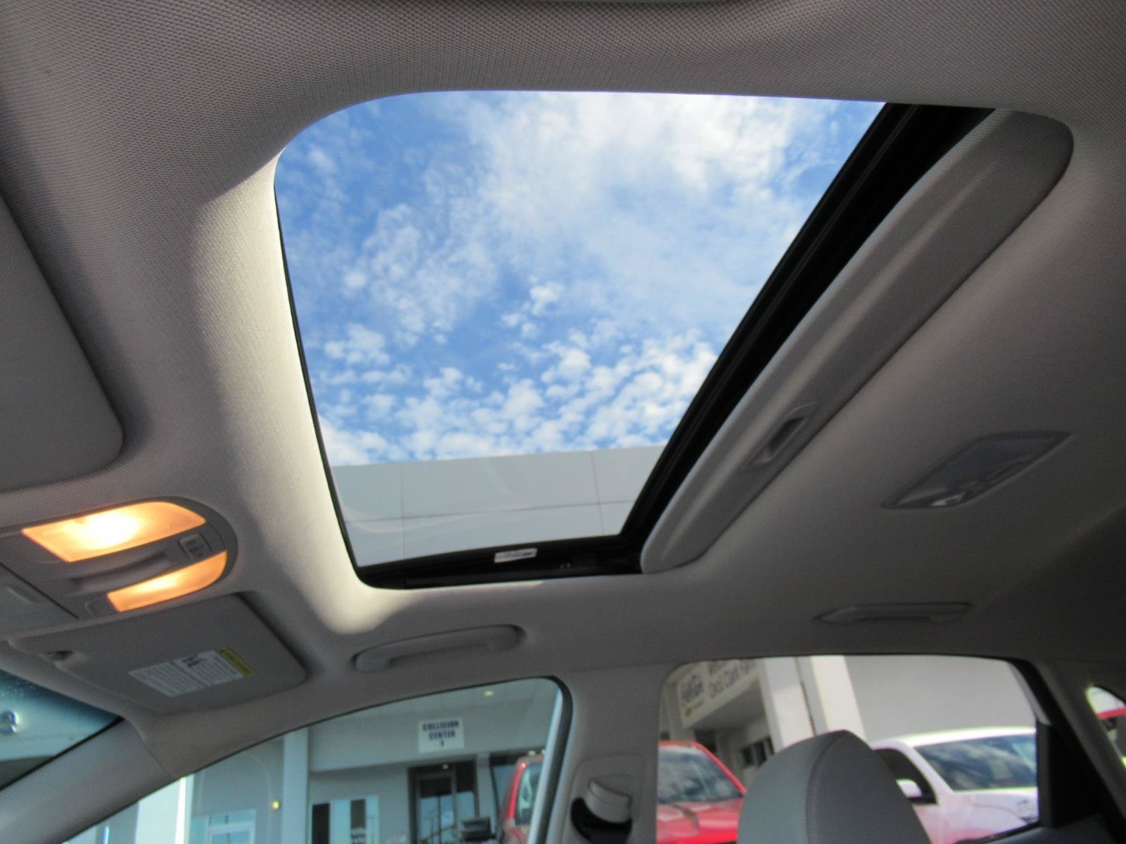Used 2020 Hyundai Kona Limited FWD image 18