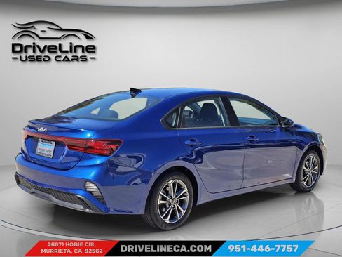 Used 2024 Kia Forte LXS image 2