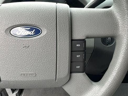 Used 2004 Ford F150 XLT AWD/4WD image 23