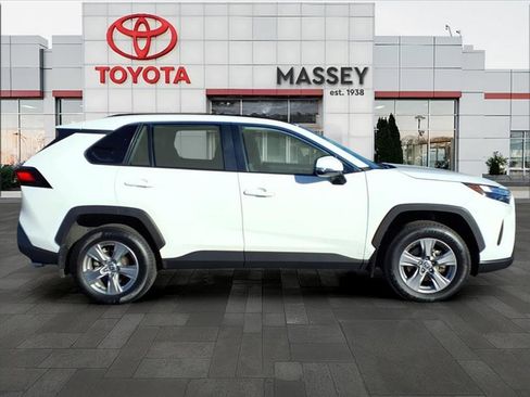 Used 2024 Toyota RAV4 XLE image 2
