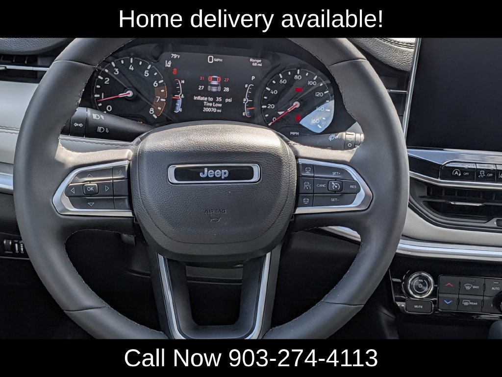 Used 2026 Jeep Compass Limited AWD/4WD image 15