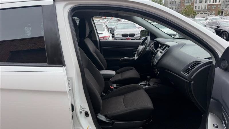 Used 2019 Mitsubishi Outlander Sport FWD image 4