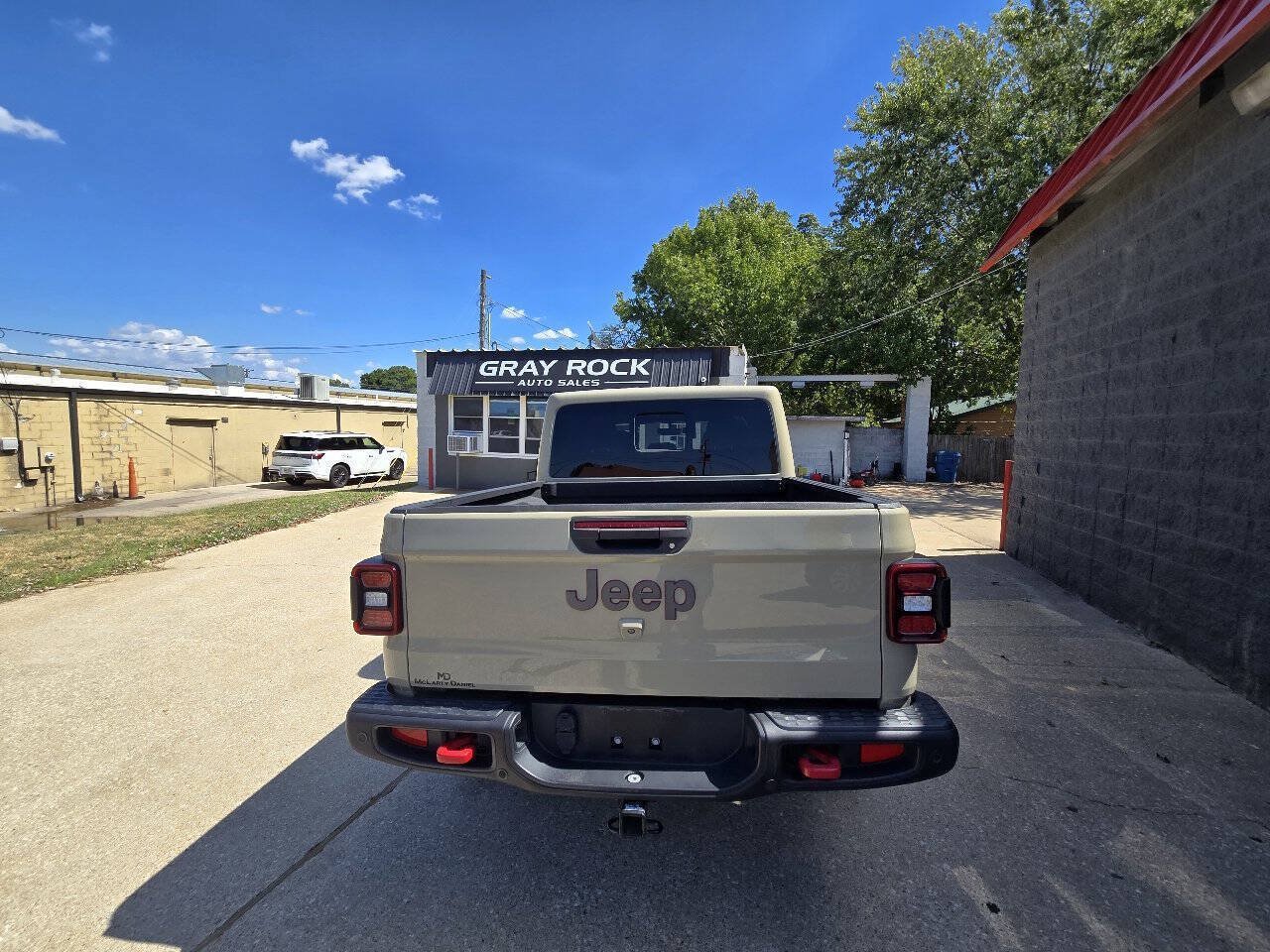 Used 2020 Jeep Gladiator Rubicon AWD/4WD image 7