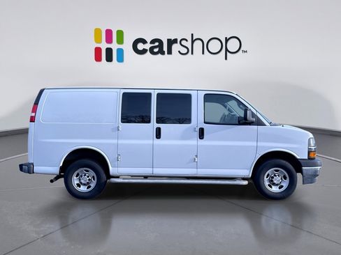 Used 2022 Chevrolet Express 2500 w/ Driver Convenience Package image 6