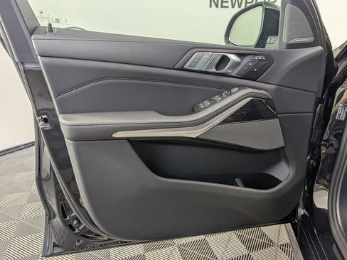 New 2027 BMW X7 xDrive40i w/ M Sport Package AWD/4WD image 17