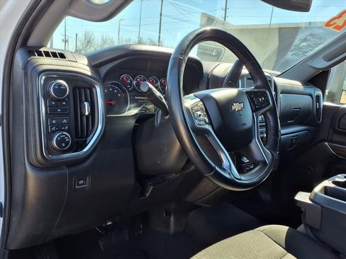 Used 2023 Chevrolet Silverado 2500 LT w/ Convenience Package image 11