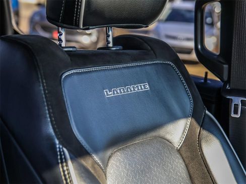 Used 2025 RAM 1500 Laramie image 17