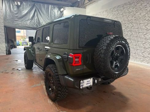 Used 2021 Jeep Wrangler Unlimited Sahara w/ Cold Weather Group AWD/4WD image 5