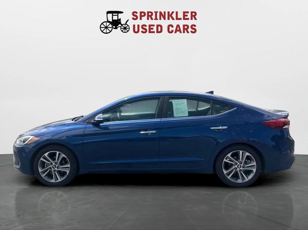 Used 2017 Hyundai Elantra Limited w/ Limited Tech Package 04 FWD image 7