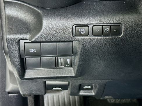 Used 2025 Lexus IS 350 F Sport w/ Accessory Package 2 RWD image 17