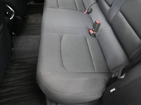 Used 2017 Chevrolet Malibu LT FWD image 22
