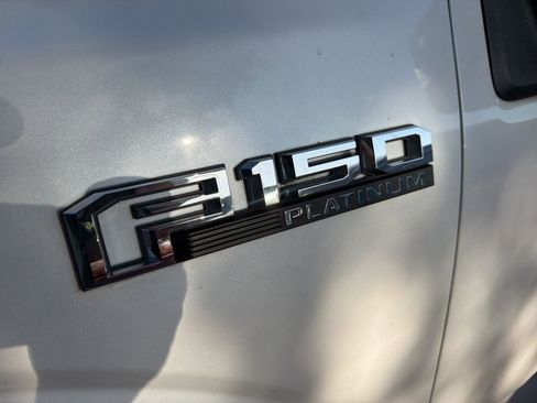 Used 2019 Ford F150 Platinum w/ Equipment Group 701A Luxury AWD/4WD image 6
