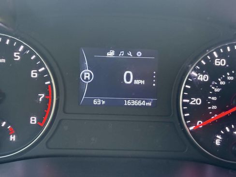 Used 2018 Kia Optima LX w/ 17" Alloy Wheels Package image 40