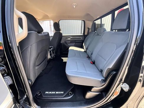 Used 2020 RAM 1500 Big Horn AWD/4WD image 30