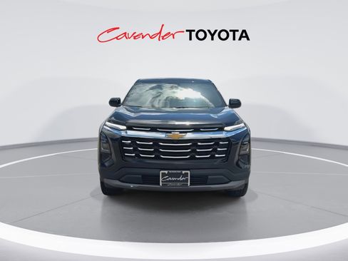 Used 2026 Chevrolet Equinox LT FWD image 3