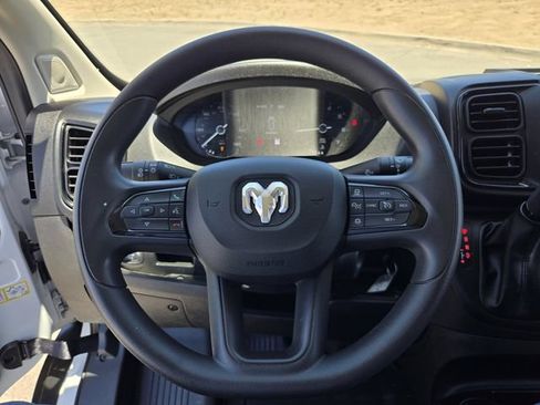 Used 2025 RAM ProMaster 2500 w/ Convenience Group FWD image 20