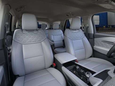 New 2026 Ford Explorer Platinum AWD/4WD image 10