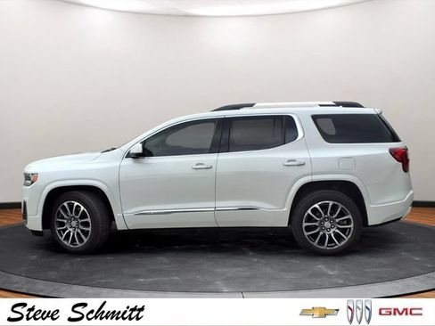 Certified 2022 GMC Acadia Denali w/ Denali Ultimate Package AWD/4WD image 2