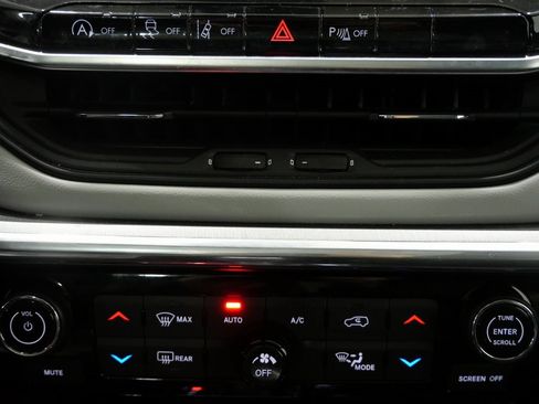 Used 2023 Jeep Compass Limited w/ Elite Group image 20