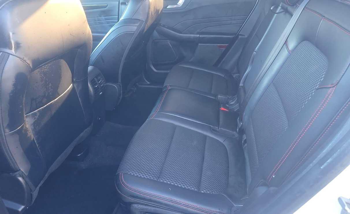 Used 2024 Ford Escape ST-Line w/ Tech Pack #1 AWD/4WD image 15