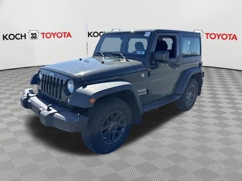 Used 2015 Jeep Wrangler Sport image 3