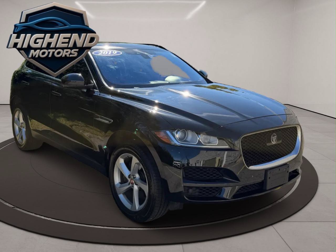 Used 2019 Jaguar F-PACE Premium AWD/4WD image 8
