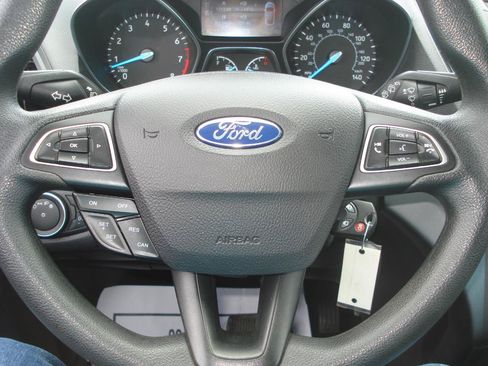Used 2018 Ford Escape S FWD image 23