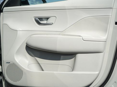 New 2026 Hyundai Kona Limited AWD/4WD image 10
