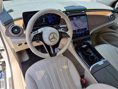 Used 2023 Mercedes-Benz EQS 450+ SUV image 10