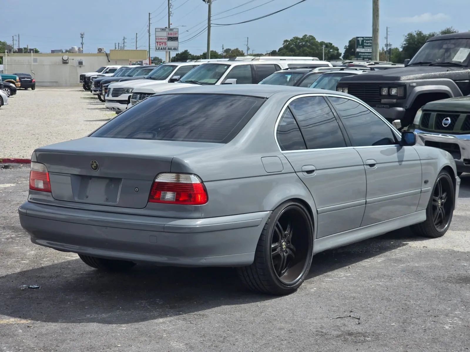 Used 2003 BMW 525i Sedan RWD image 2