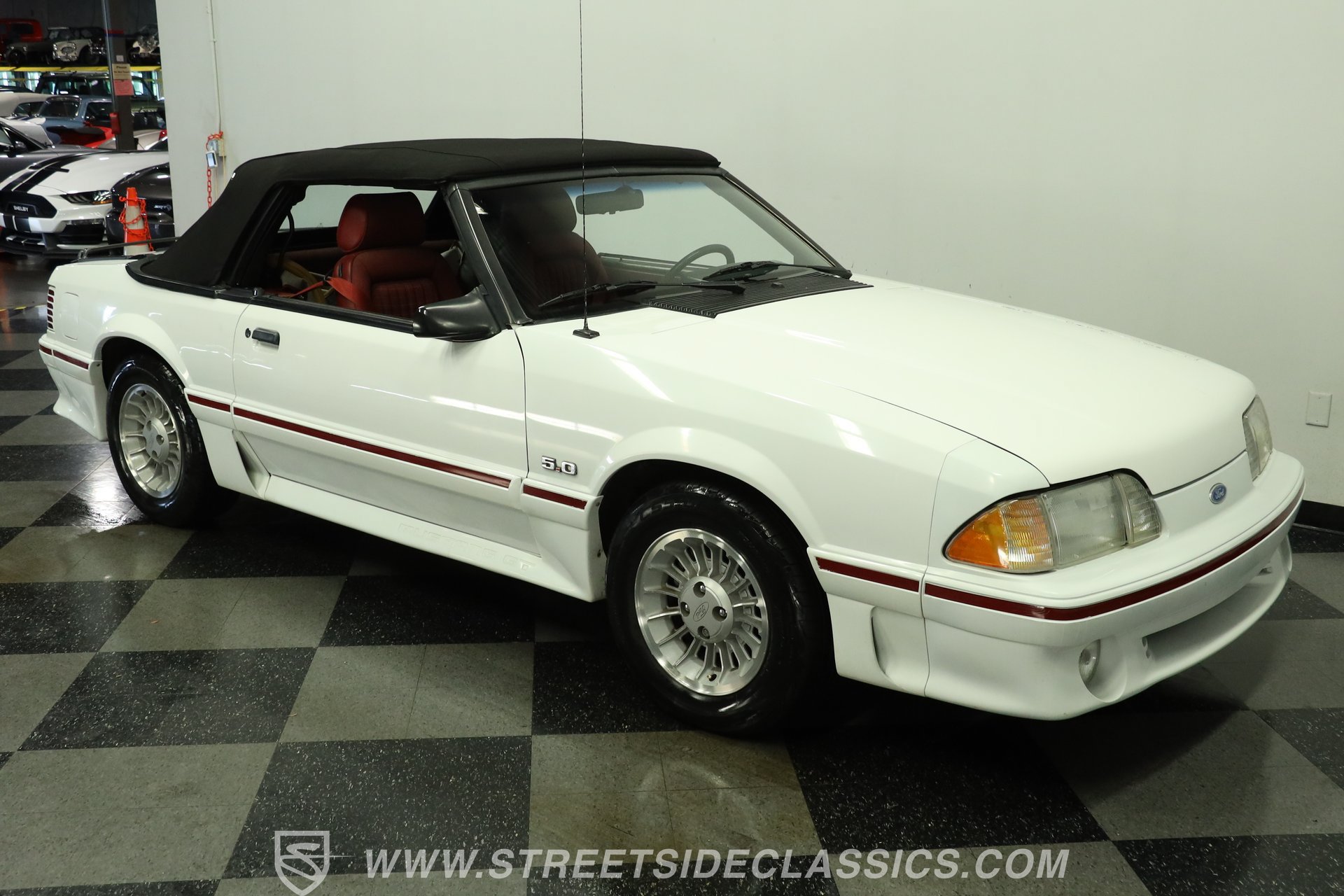 Used 1987 Ford Mustang GT RWD image 14