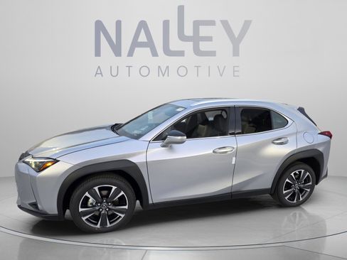 New 2026 Lexus UX 300h FWD image 2