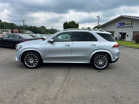 Used 2023 Mercedes-Benz GLE 350 4MATIC image 3