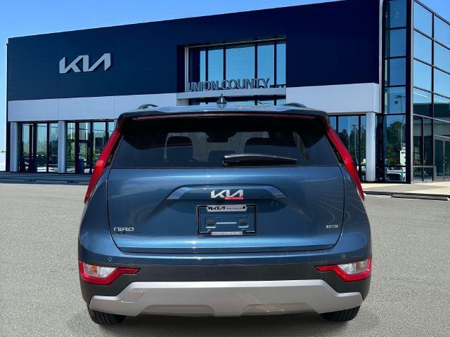 New 2026 Kia Niro EX FWD image 5