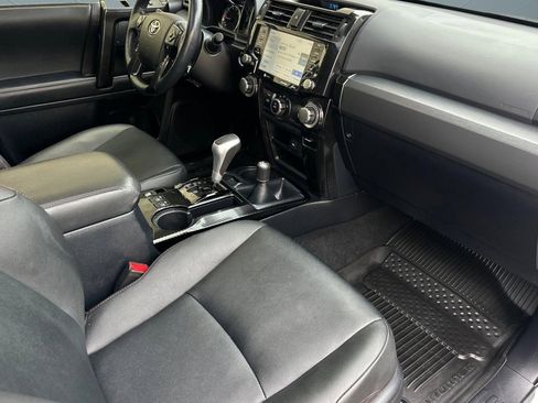 Used 2024 Toyota 4Runner TRD Off-Road Premium w/ Moonroof Package image 31